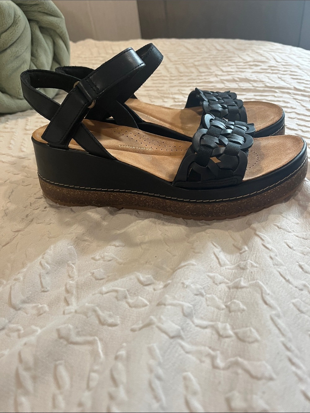 NWOT…Clarks Black Braided-Strap Platform Sandals - Picture 3 of 8